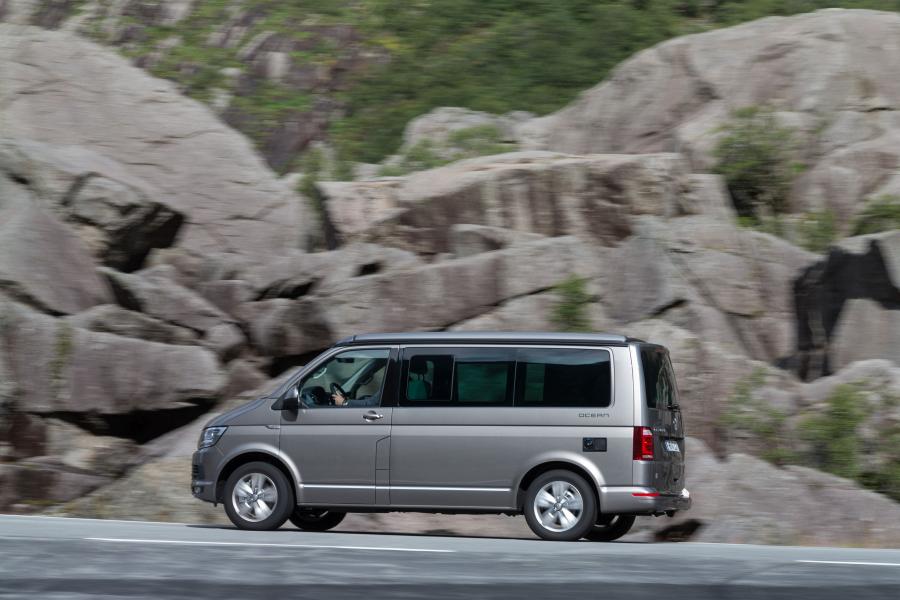  Volkswagen California 2015 года  (фото 24 из 28)